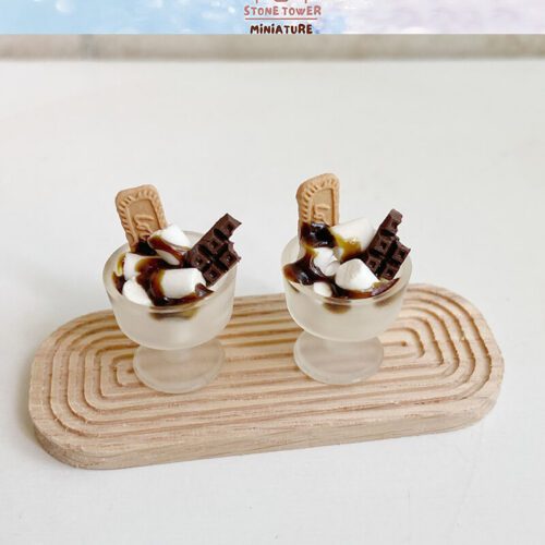 Miniature Chocolate Dessert Food