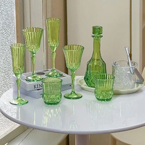 Dollhouse Transparent Wine Glass