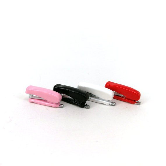 2PCS Miniature Colorful Stapler