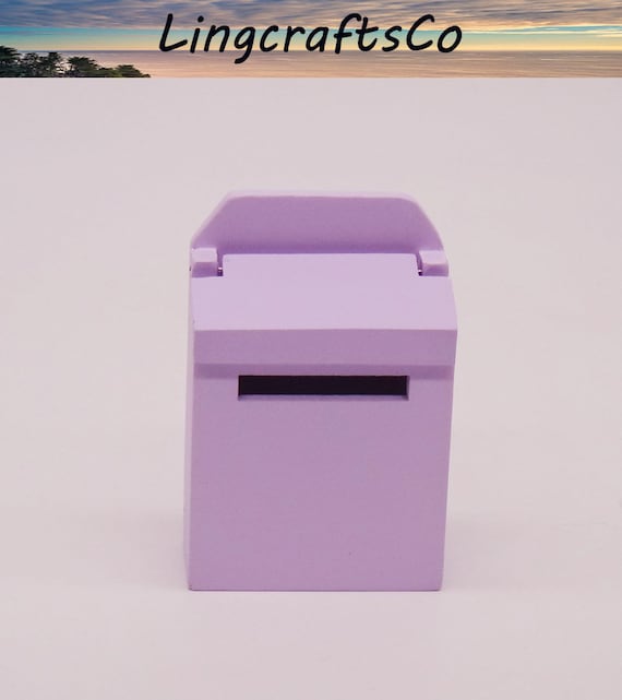 Miniature wooden mailbox
